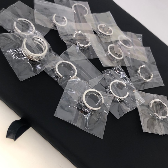 13 Toe Rings | Assortment of different designs - Picture 2 of 2